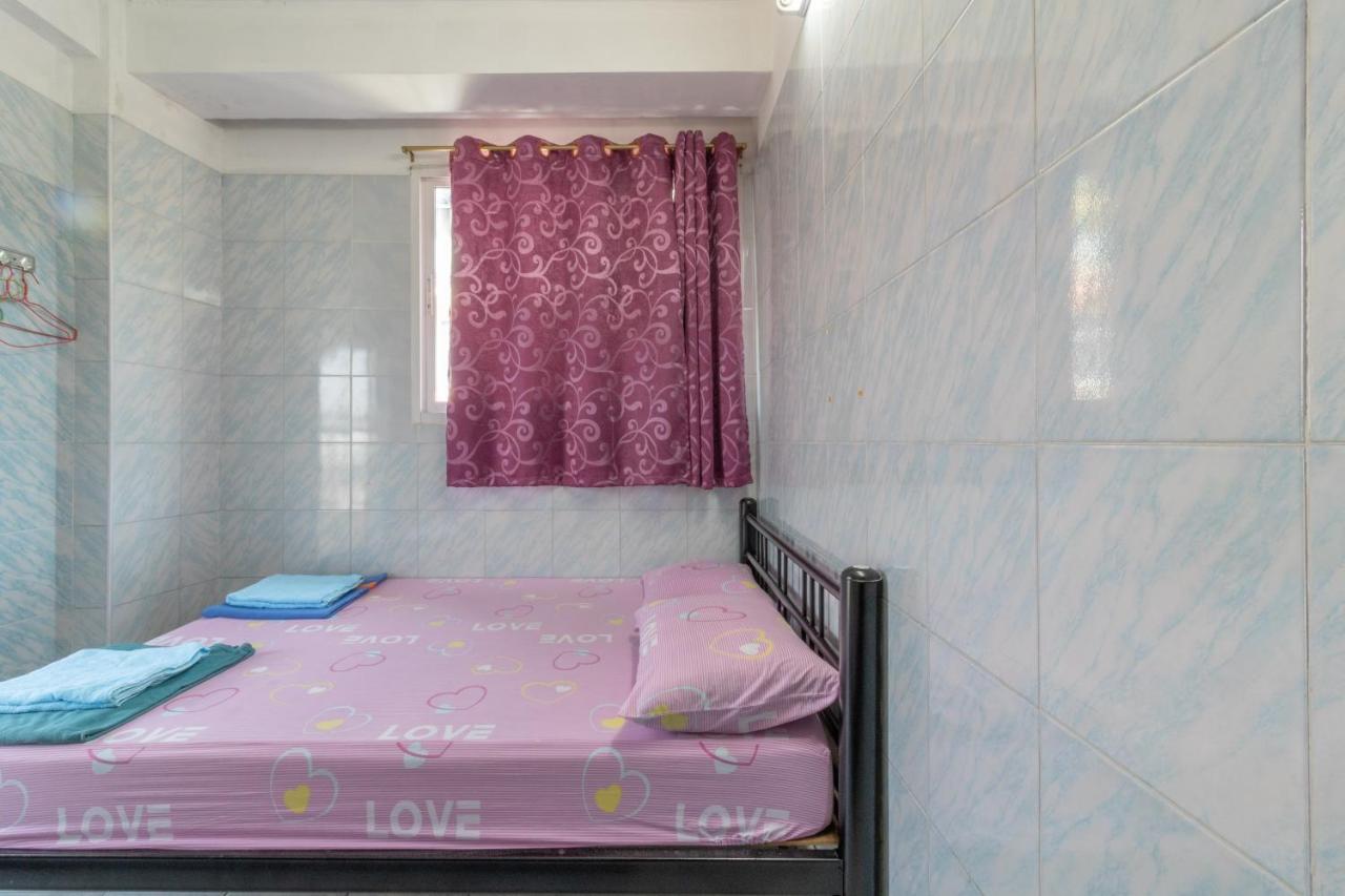 New Central Guesthouse Bangkok Luaran gambar